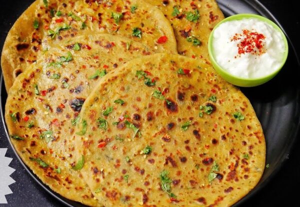 Mix Veg Paratha(Raita+Achar)